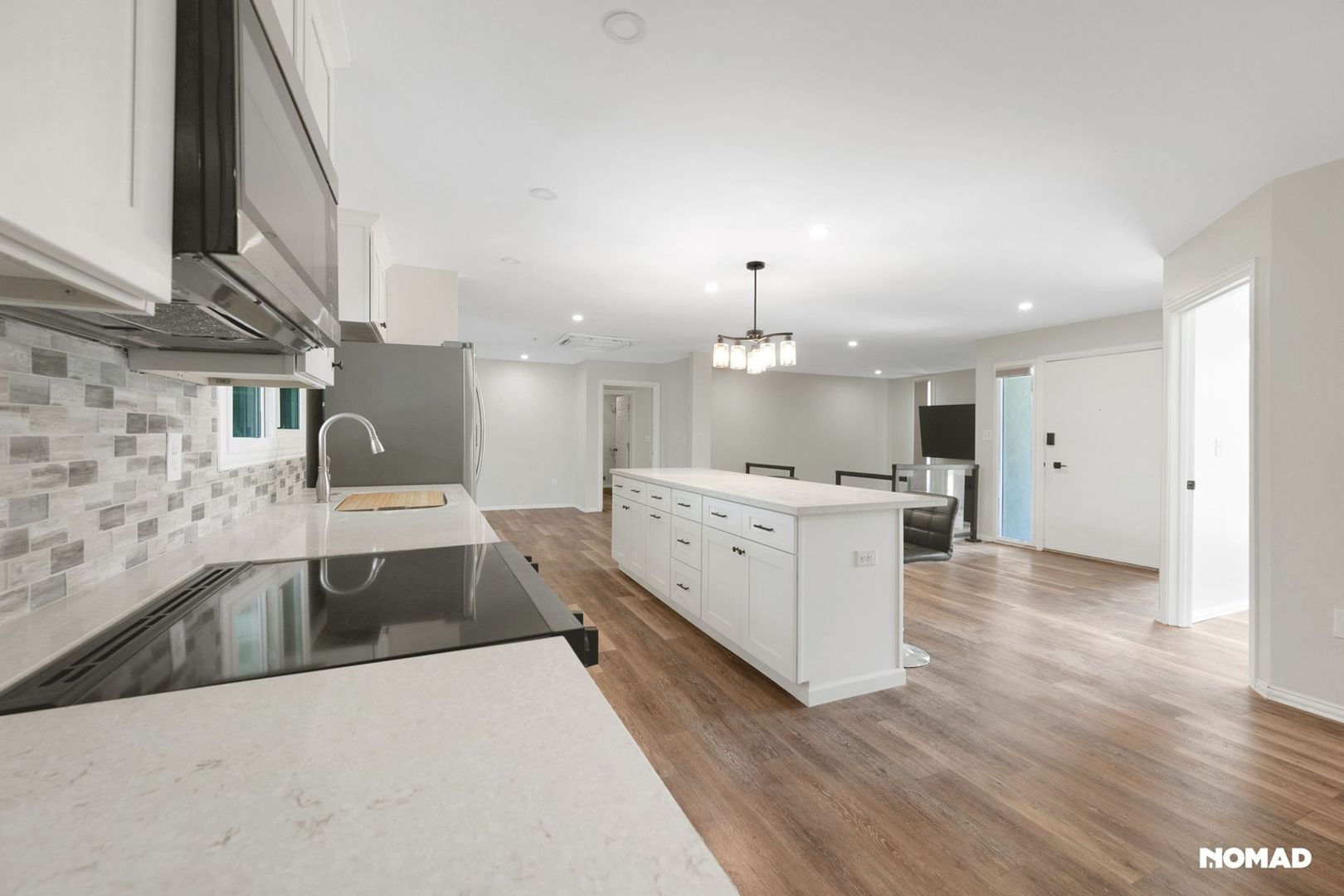 Spacious 5BR House in Glendale