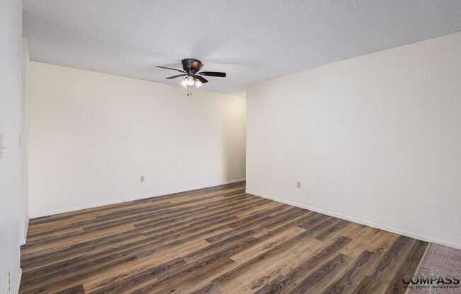 3 beds, 2 baths, 1,209 sqft, $1,295, Unit 2214-213