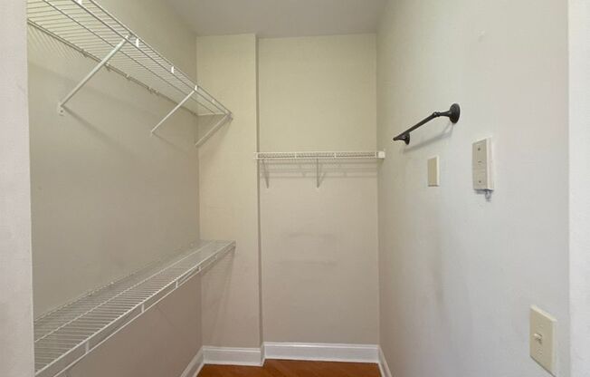 1 bed, 1 bath, $1,575, Unit APARTMENT 710