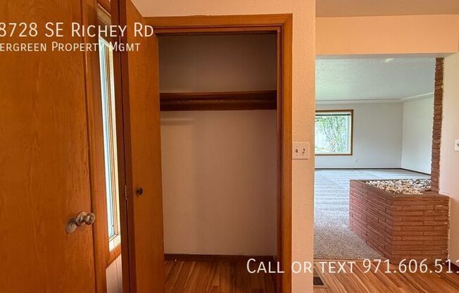 18728 SE RICHEY RD