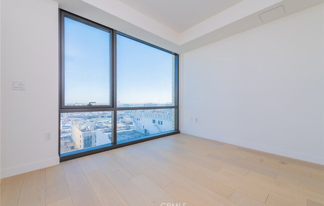 2 beds, 2 baths, 1,039 sqft, $3,700, Unit 1803