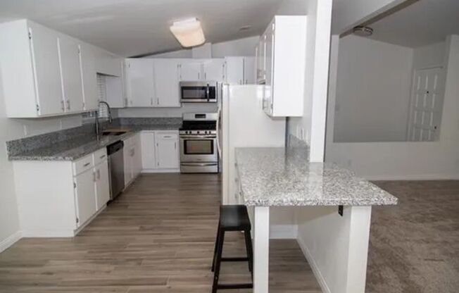 3 beds, 1.5 baths, 1,200 sqft, $3,995, Unit 5192 Winthrop St