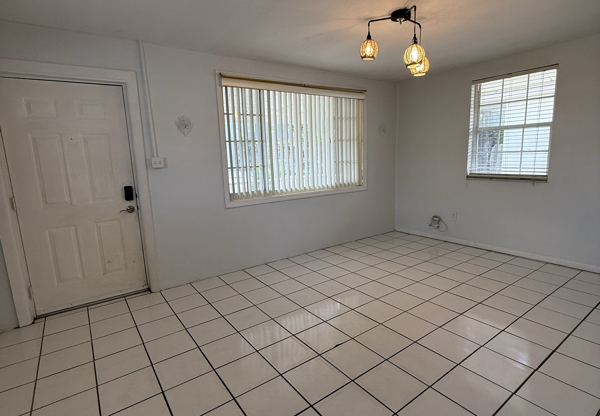 409 S ORLEANS AVE