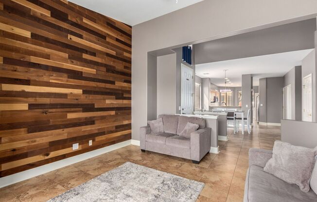 Beautiful Townhome in the Gated Stonecliffe Community – Foothills Living!