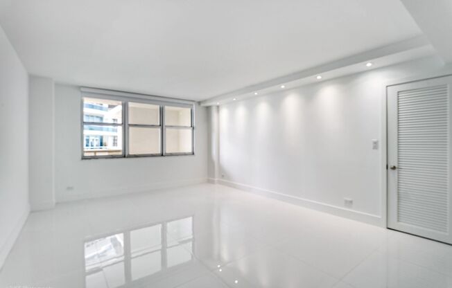 2 beds, 2 baths, 1,125 sqft, $3,500, Unit 1222