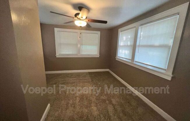 3 beds, 1.5 baths, $1,395