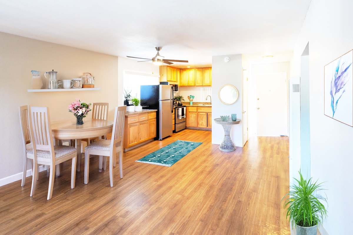 Welcome to St Moritz Apartments