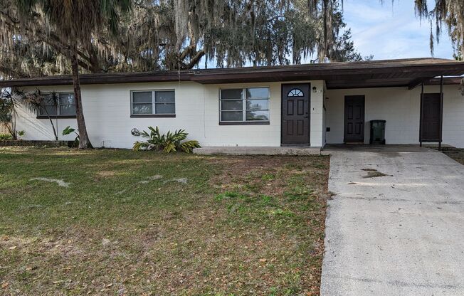 3 Bedroom 2 Bath in Leesburg Florida