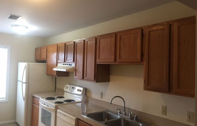 Mt Tabor Townhome Duplex         250520
