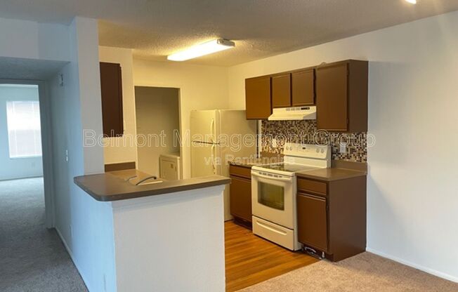 2030 Cascades Blvd. Unit# 201
