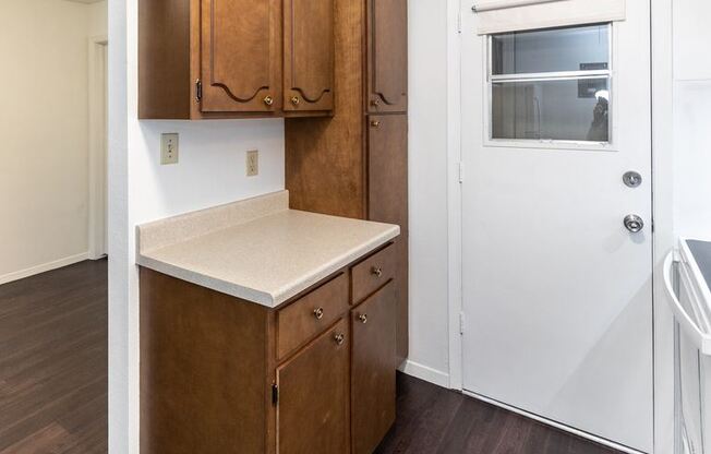 2902 Airport Road Unit 215