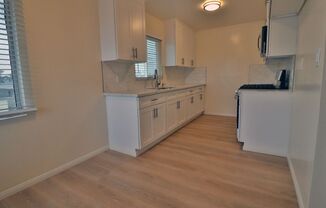 1 bed, 1 bath, 700 sqft, $1,995, Unit 223 Wolff Street