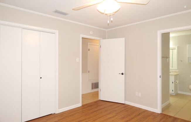 2 beds, 1 bath, $1,350