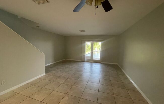 2 beds, 2.5 baths, 1,432 sqft, $2,000