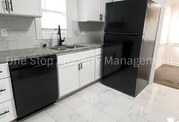 3 Bedroom 2 Bathroom home in Kansas City!