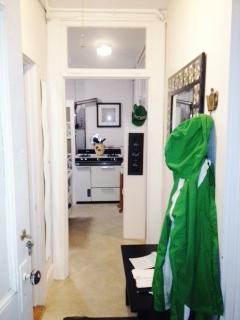 2 beds, 1 bath, , $3,700, Unit 5F