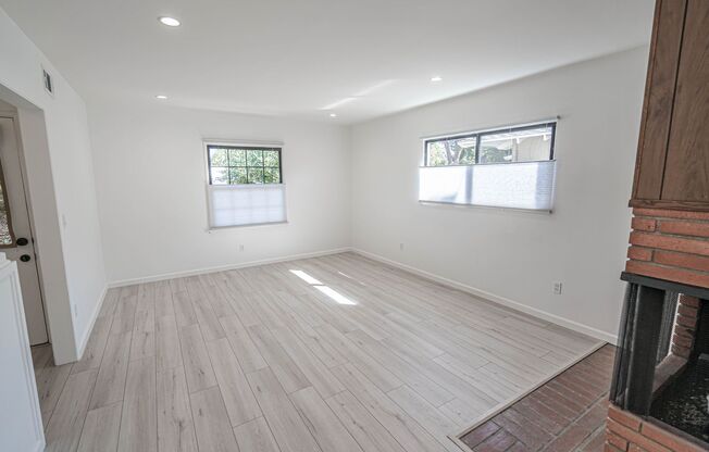 Canoga Park 4-Bedroom Home for Rent!