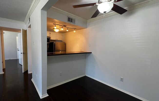 1 bed, 1 bath, 600 sqft, $985, Unit 308