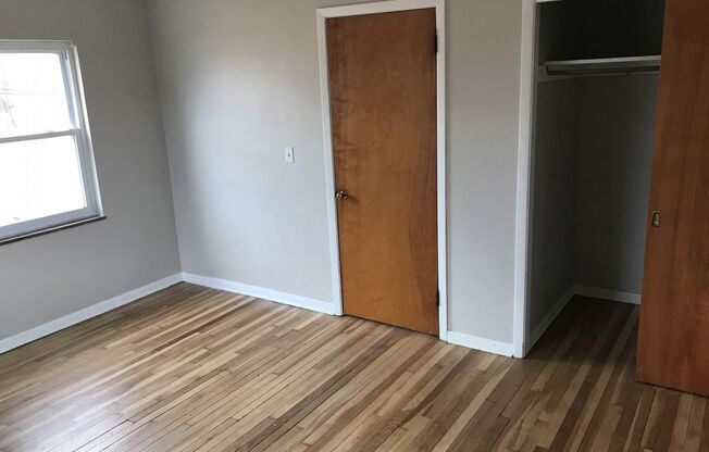 1 bed, 1 bath, $850, Unit Unit 06