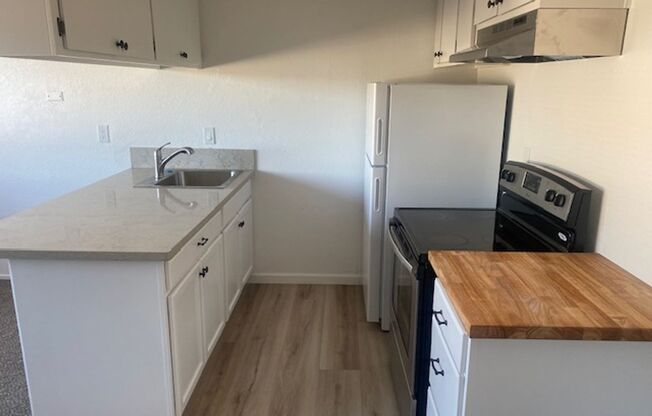 1 bed, 1 bath, $1,800, Unit D