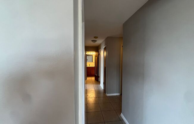 2 beds, 1 bath, 950 sqft, $1,600, Unit 2300#803