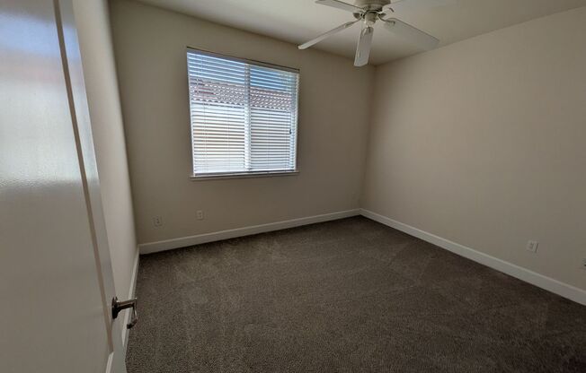 2 beds, 2 baths, 1,129 sqft, $2,450, Unit 1417