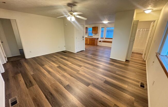 807 East Mission Avenue