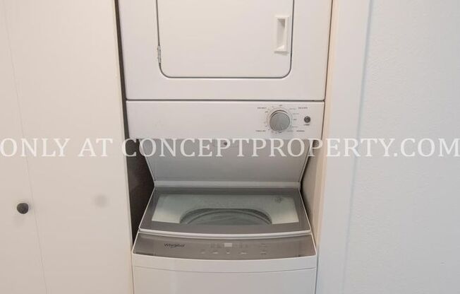 1 bed, 1 bath, 599 sqft, $1,275, Unit 09