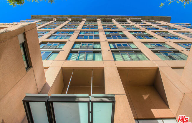 1 bed, 1 bath, 1,030 sqft, $2,800, Unit 405