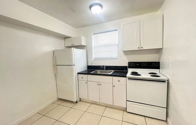 2 beds, 1 bath, 626 sqft, $2,000, Unit 1545-308