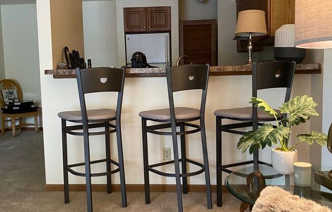 1 bed, 1 bath, 900 sqft, $1,285, Unit 108