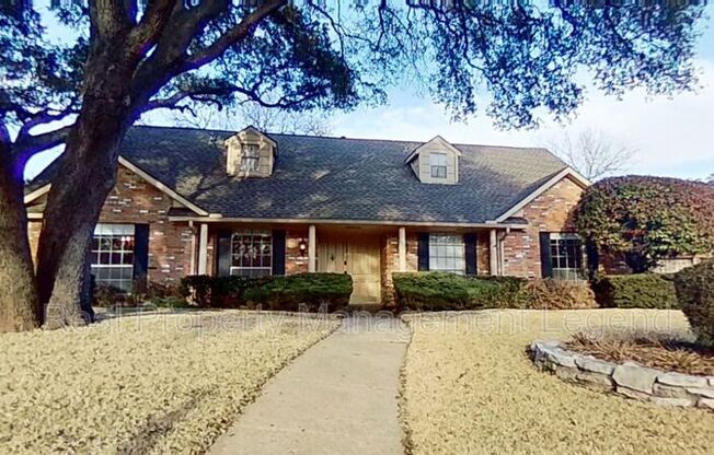 2016 WILLOWBROOK WAY