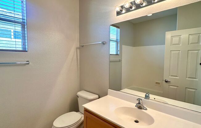 8325 Aspen Village Street, Las Vegas, NV 89113