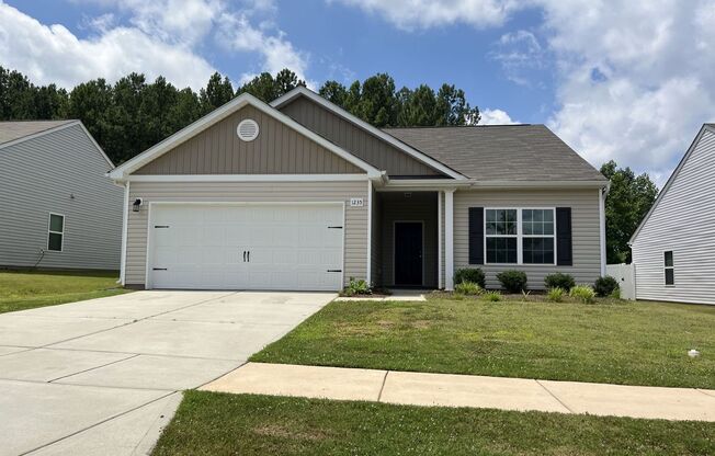 Newer 3 Bed Ranch home in East Charlotte