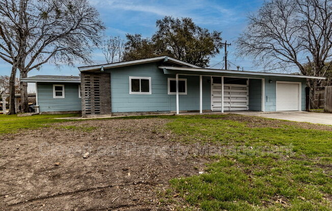 1002 SUMNER DR