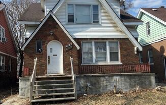 15847 Northlawn