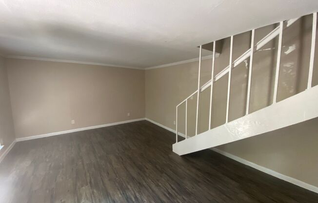 2 beds, 1.5 baths, 949 sqft, $1,450, Unit 277