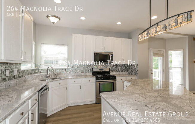 264 MAGNOLIA TRCE DR