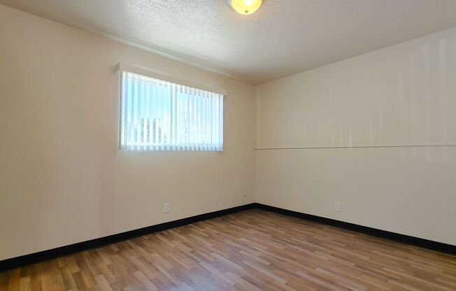 1 bed, 1 bath, 700 sqft, $895, Unit Unit 108