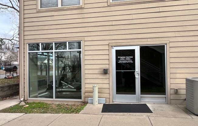 2 beds, 2 baths, $1,150, Unit Walnut A103