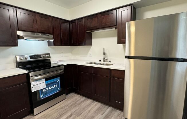 2 beds, 1 bath, 800 sqft, $1,550, Unit 3535