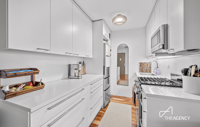 333 E 14 ST