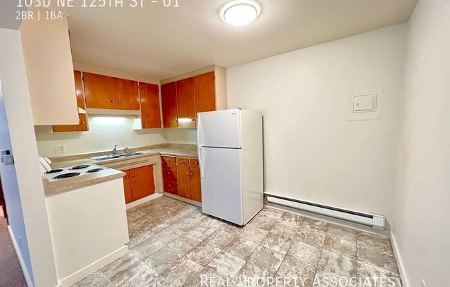 1030 NE 125 ST
