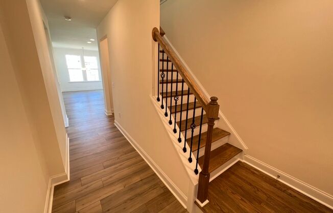LIKE NEW 4 Bedroom Home w/ Ground Floor Bedroom