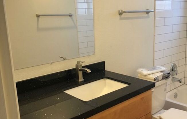 1 bed, 1 bath, $1,895, Unit Unit 2