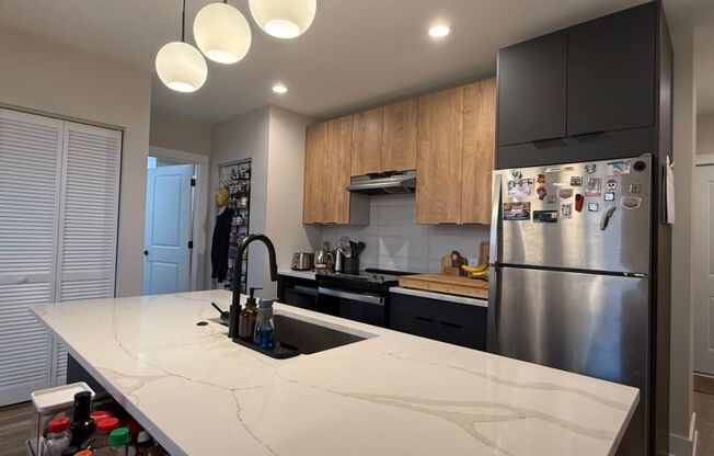 1 bed, 1 bath, 693 sqft, $2,299, Unit 105