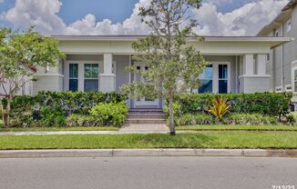 Gorgeous 3/2 Spacious Home with a Fenced Backyard and a Detached 2 Car Garage in the Desirable Laureate Park Community in Lake Nona - Orlando!