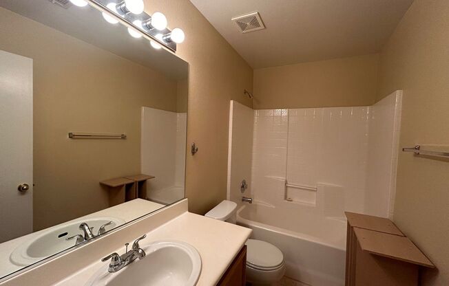 2 beds, 2 baths, $1,999