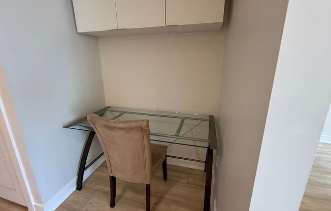 1 bed, 1 bath, $4,250, Unit # 21E