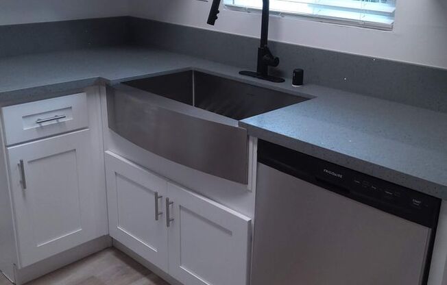 Stoneridge Apartments